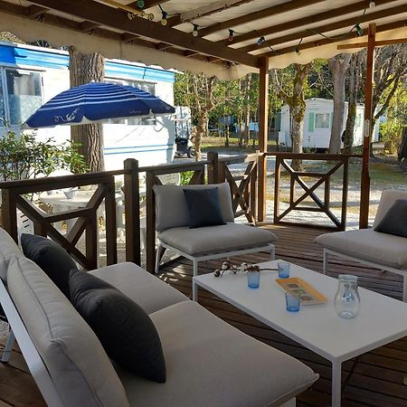 Mobilhome Les Volets Bleus Vaudreuille Exterior foto